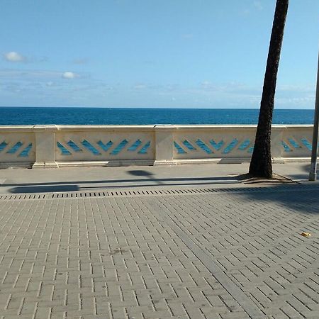 Flat Avenida Oceanica Barra Lägenhet Salvador Exteriör bild