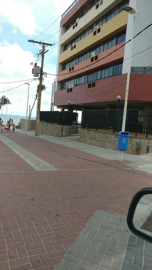 Flat Avenida Oceanica Barra Lägenhet Salvador Exteriör bild